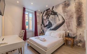 Major 93 Guesthouse